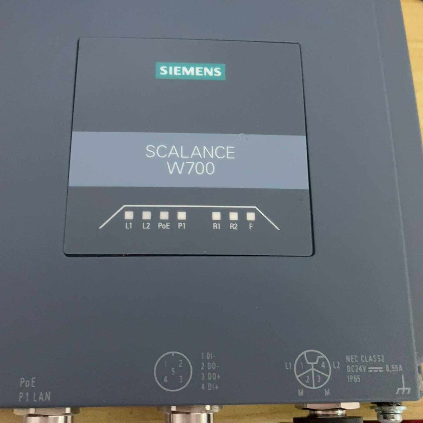 6GK5766-1GE00-7DA0一台，功能正常询价