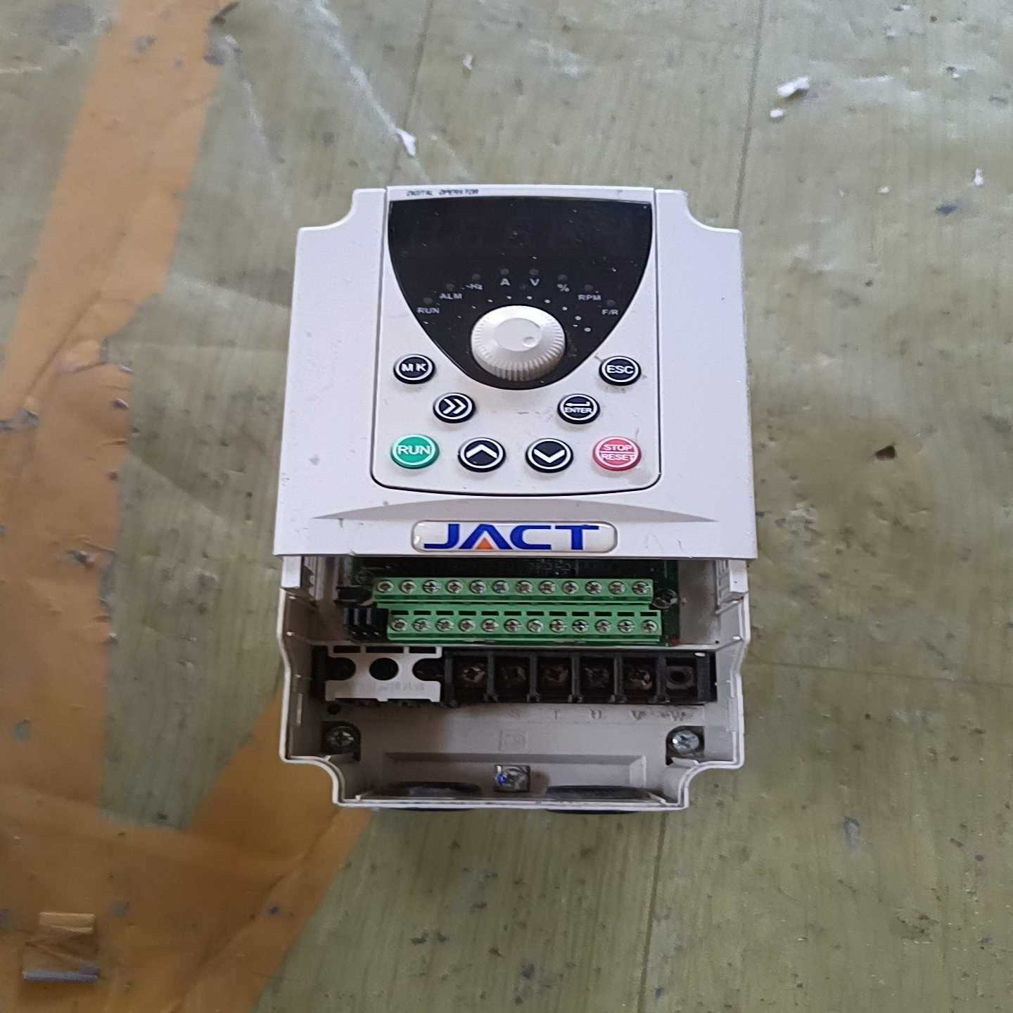 艾克特变频器AT310-T3-1R5G/2R2PB1.5--议价商品