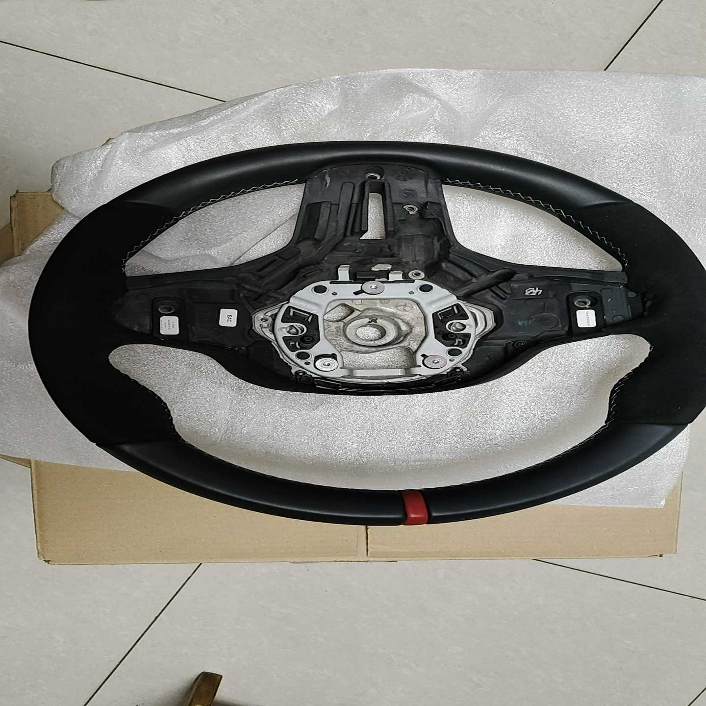 宝马X3G01，新能源电车ix3原厂Mp翻毛皮双拼方向盘一--议价商品