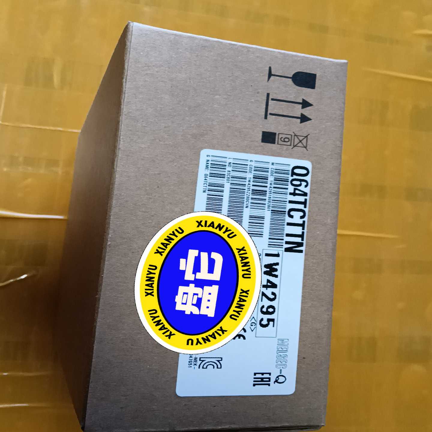 三菱Q64TCTTN包装完好，工程剩余