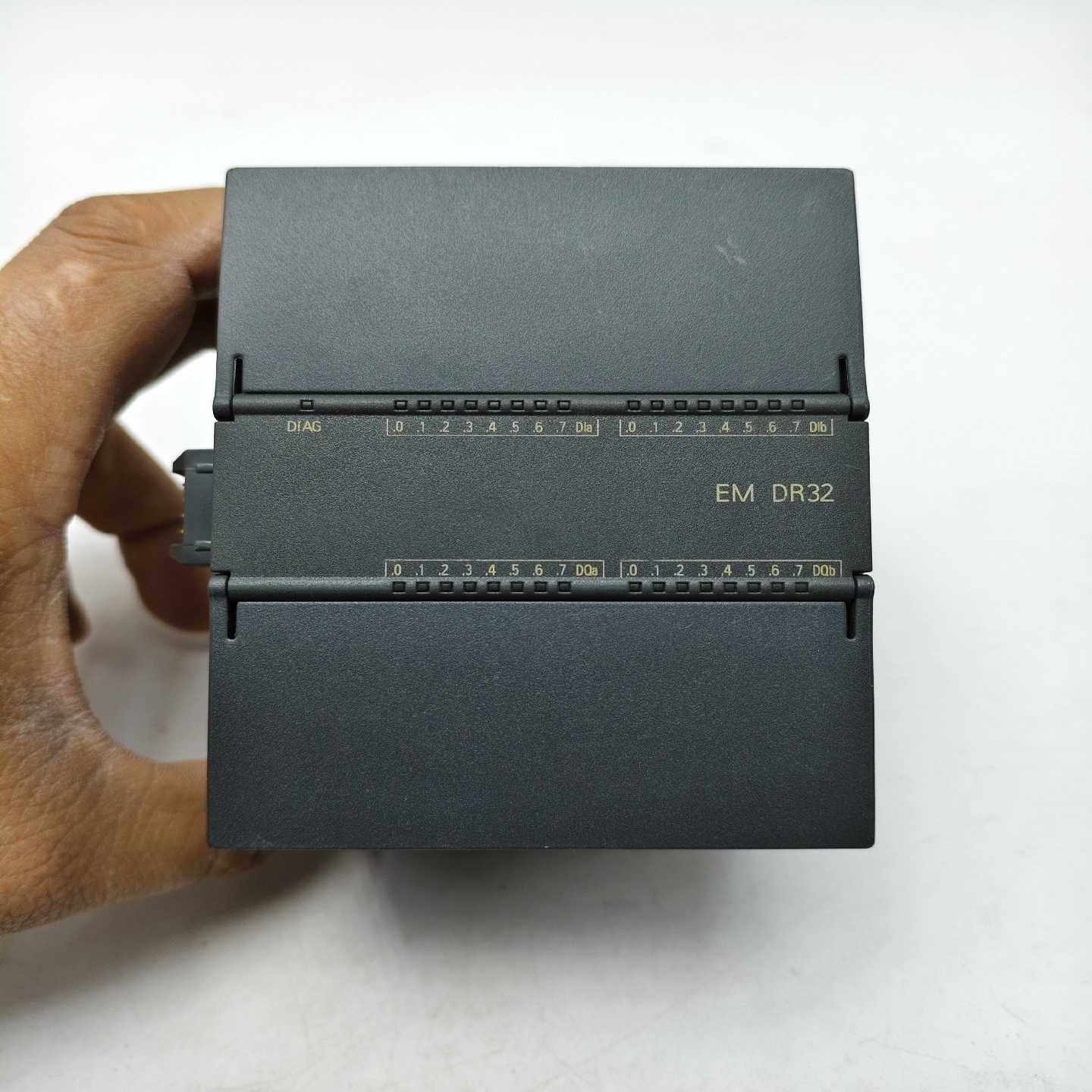 咨询-6ES7288-2DR32-0AA0PLC继电器类型混