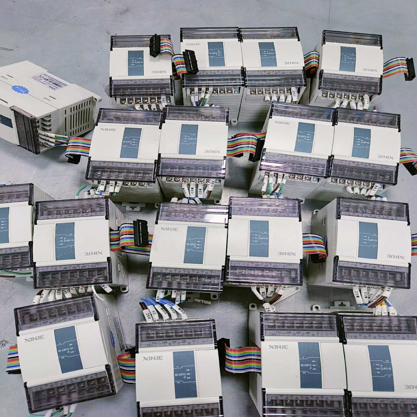 【议价】PLC信捷XD-E4PT3-P适用