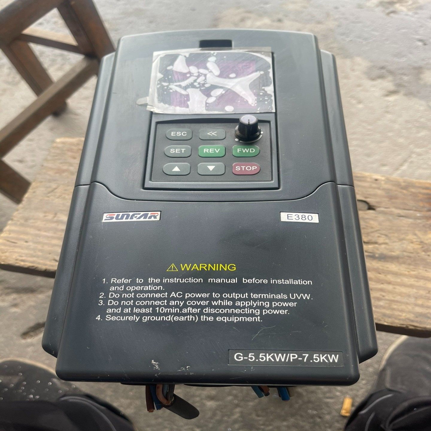 四方变频器E380-4T0055G/0075P/5.5KW/（电子设备）