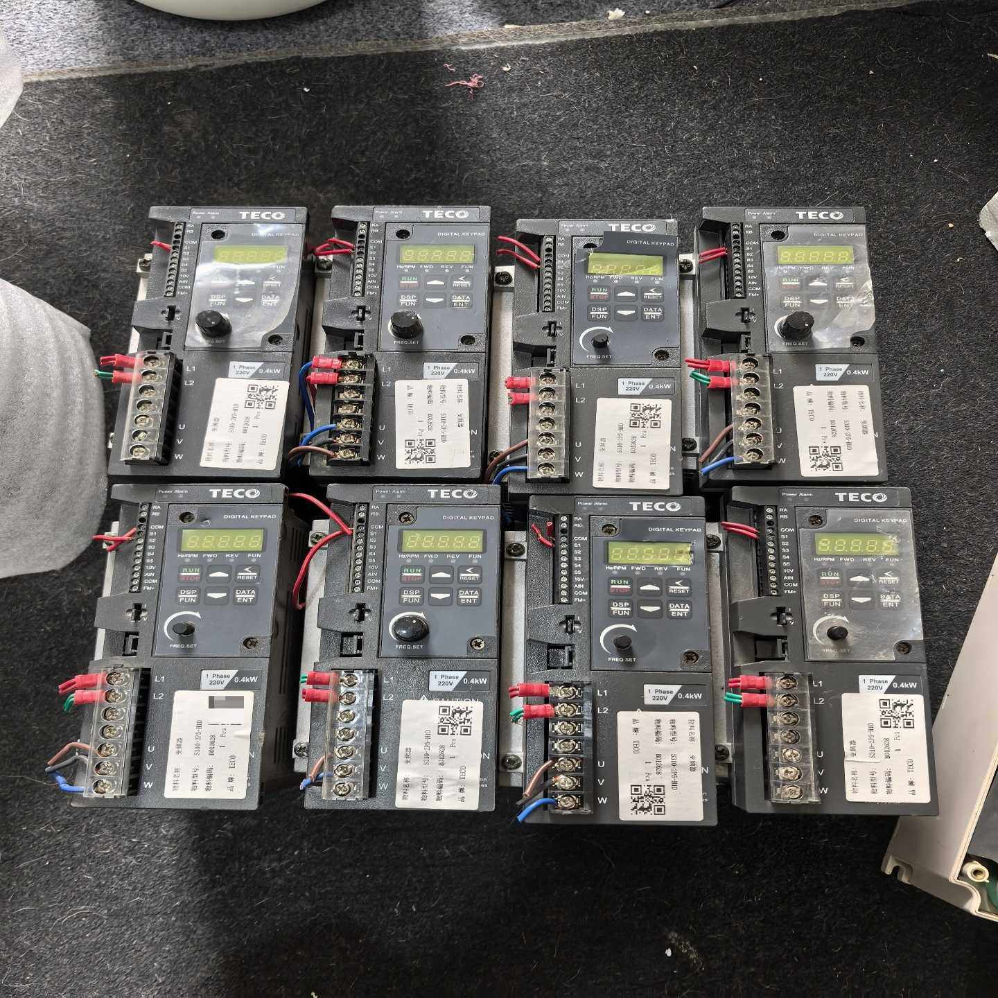 东S310变频器0.4KW220VS310-2P5-H