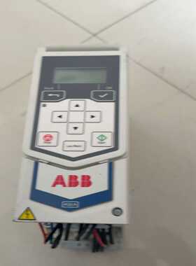 ABB变频器，ACQ531-01-04A0-4，功能包好，现--议价商品