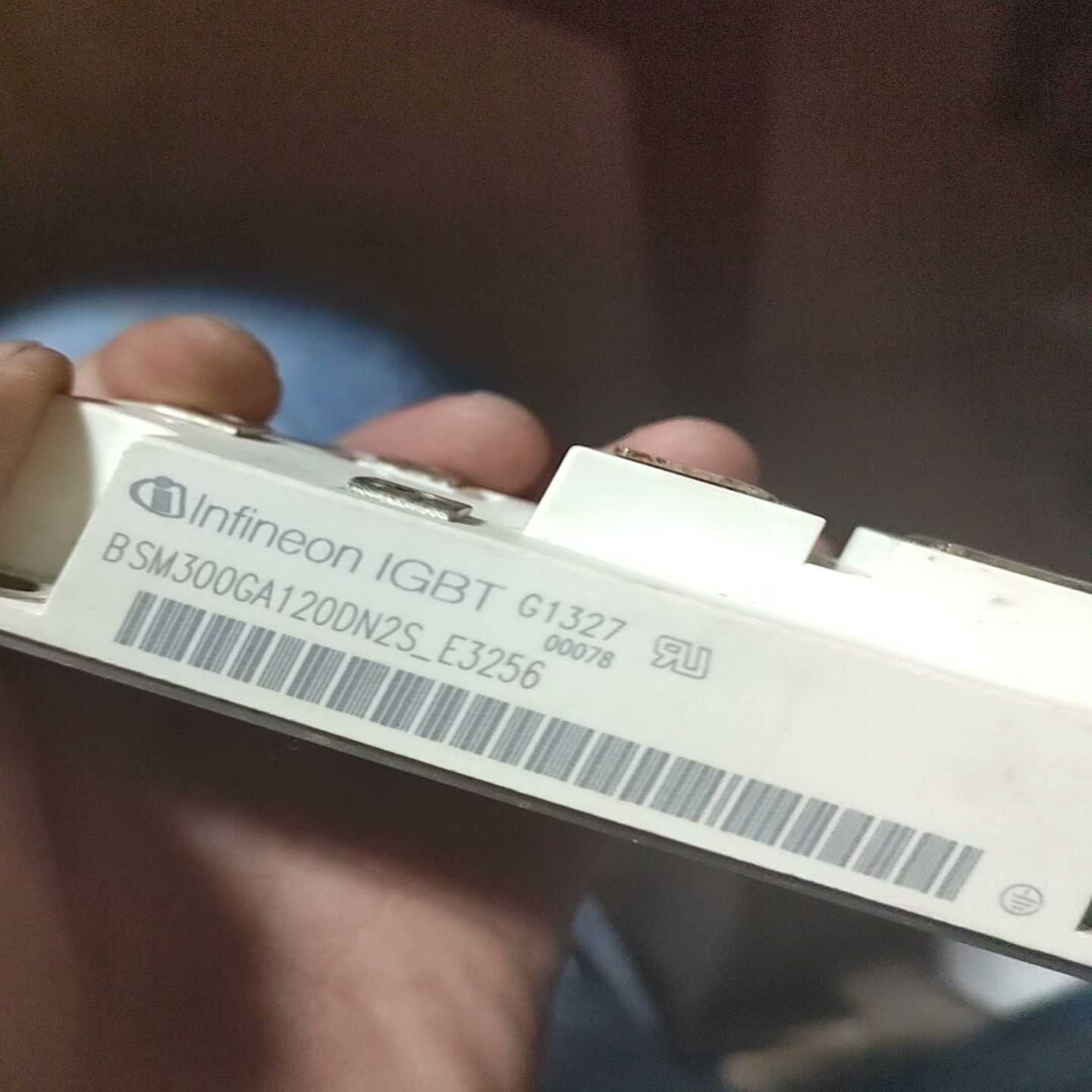 BSM300GA120DN2S_E3256未使用询价