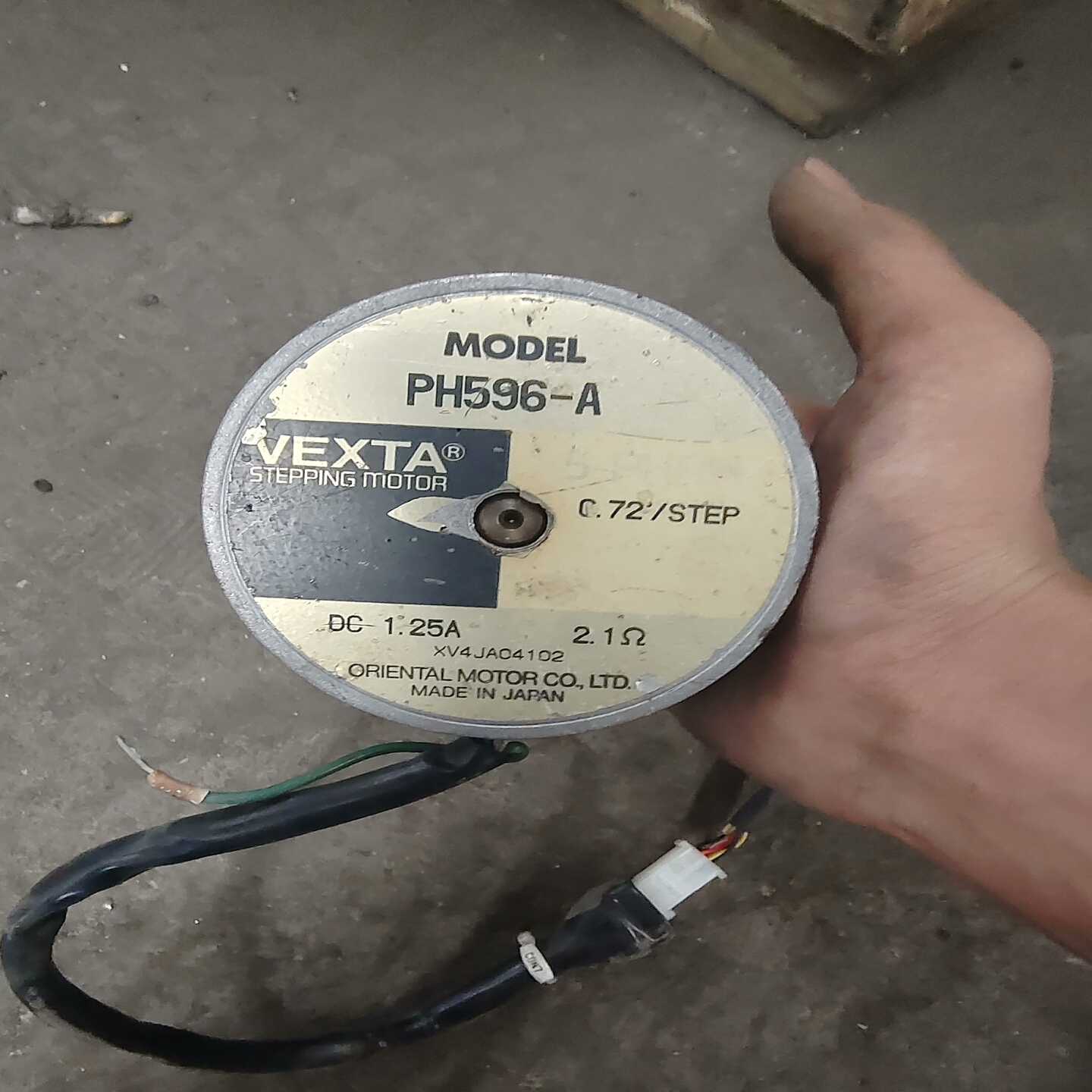 #步进电机VEXTA品牌的步进电机，型号为PH596-A--议价商品