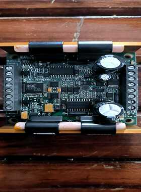 议价原装IM805驱动器，成色如图漂亮，共11个单价包好包邮打包