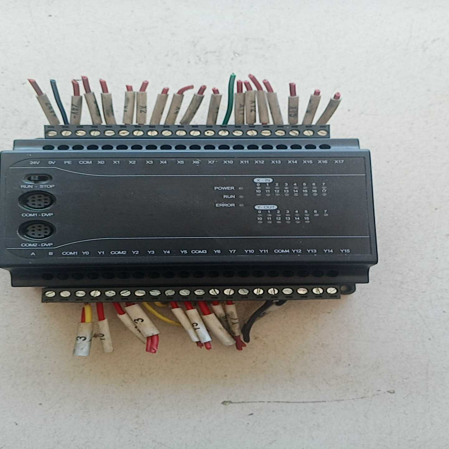 PlC控制器EX1S-30MR-4PT得成色如图功能询价