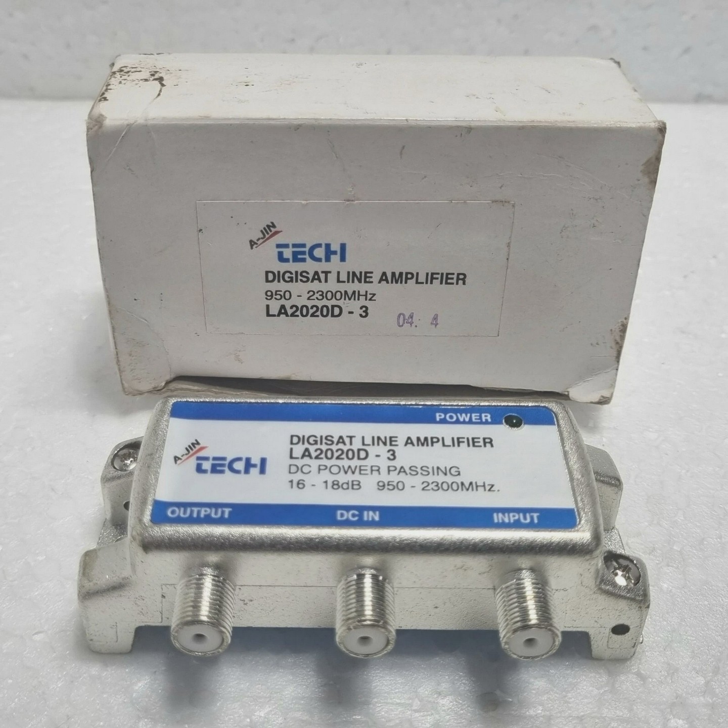 A-JinTechLA2020D-3DigisatLineAmplifier950-2300NHz