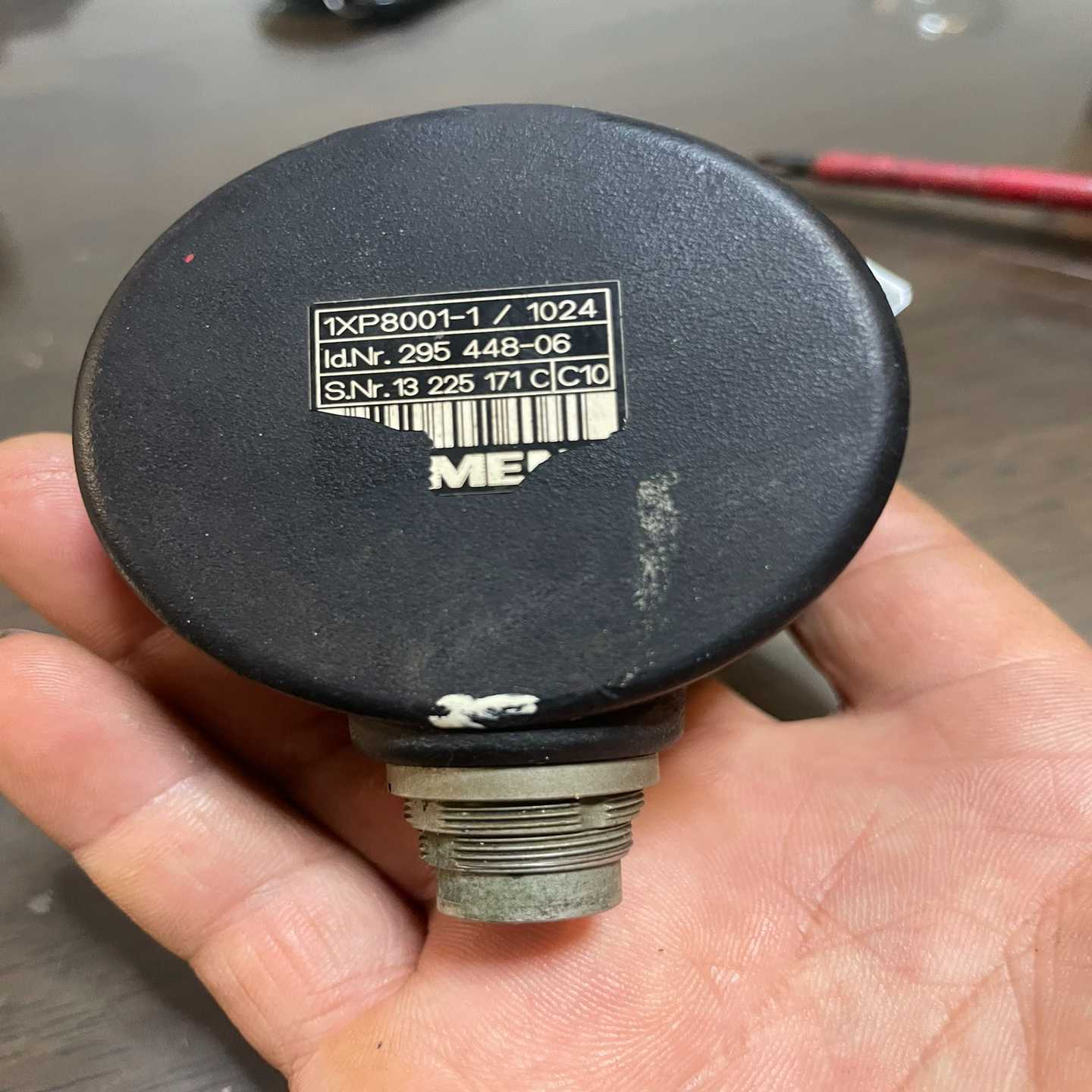 询价西门子编码器：1XP8001-1/1024ID2954