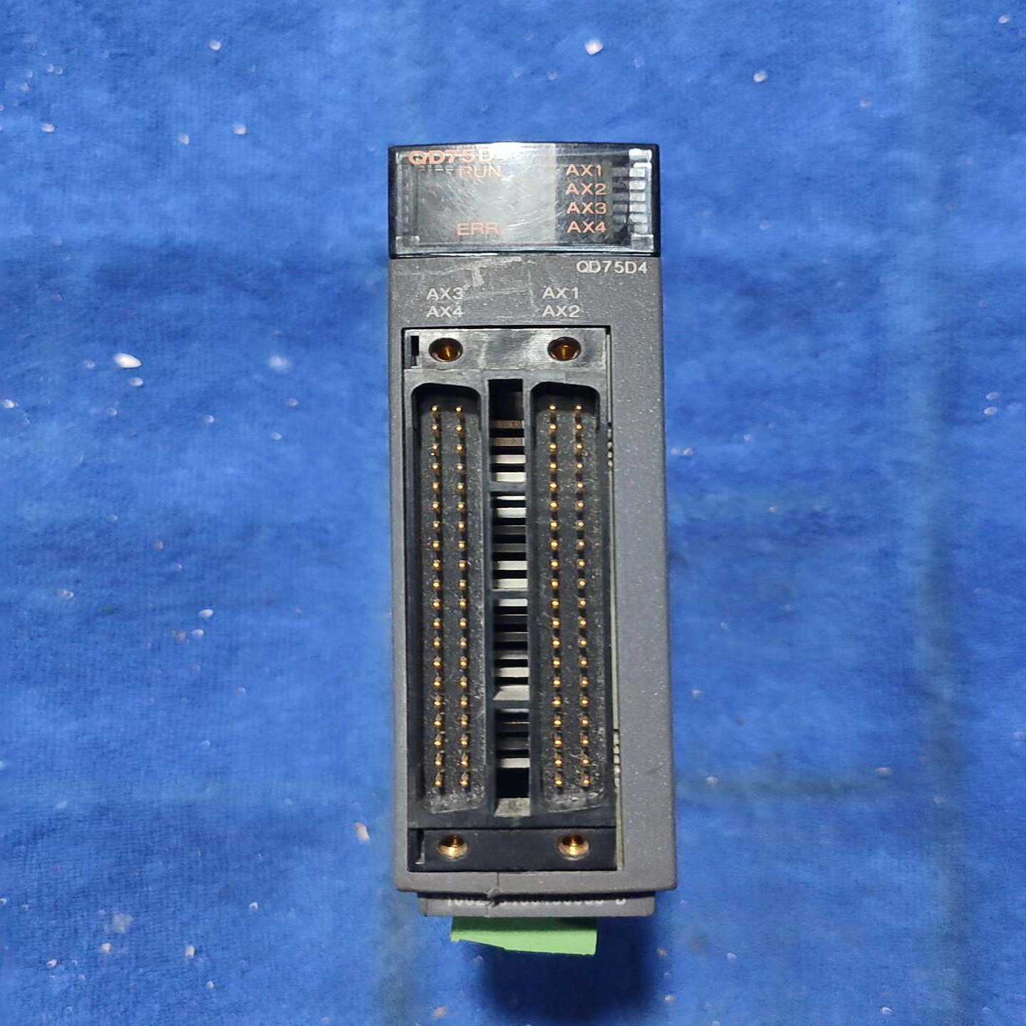 三菱定位模块QD75D4日本原装进口功能包好实物图--议价商品