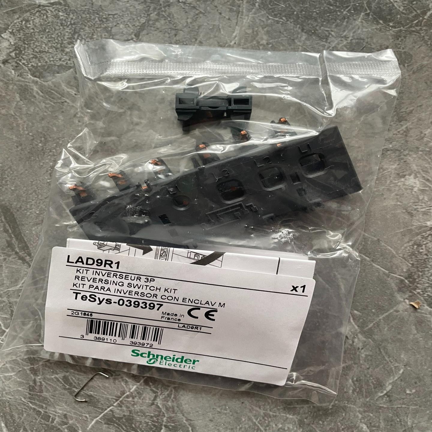 LAD9R1接触器机械联锁模块，适配LC1D09-D38接触适用