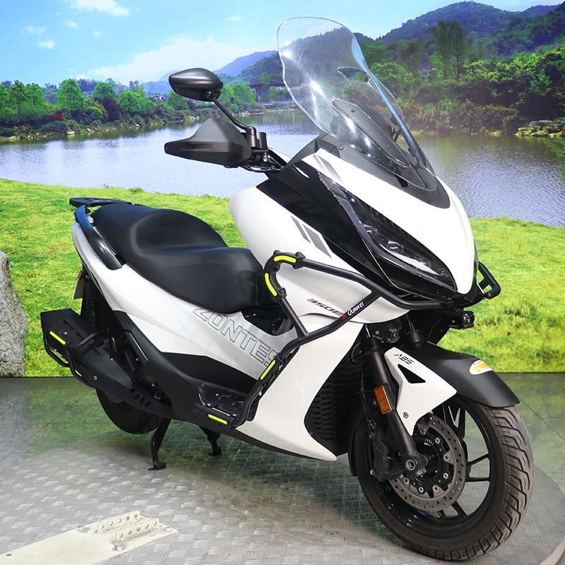 适用升仕350E保险杠防摔护杠排气管防摔棒防侧摔保护架改装射灯架