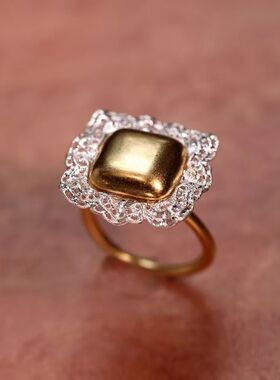 原创设计轻奢暖系列方形手作蕾丝暖开口戒指精致时尚金色方形指环