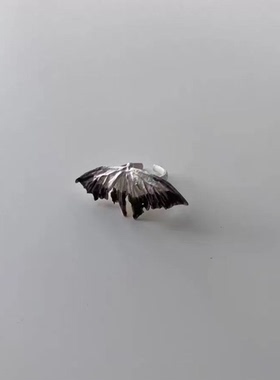 原创小众设计款重生艺术感蝴蝶戒指烧白工艺新中式气质奇特戒指