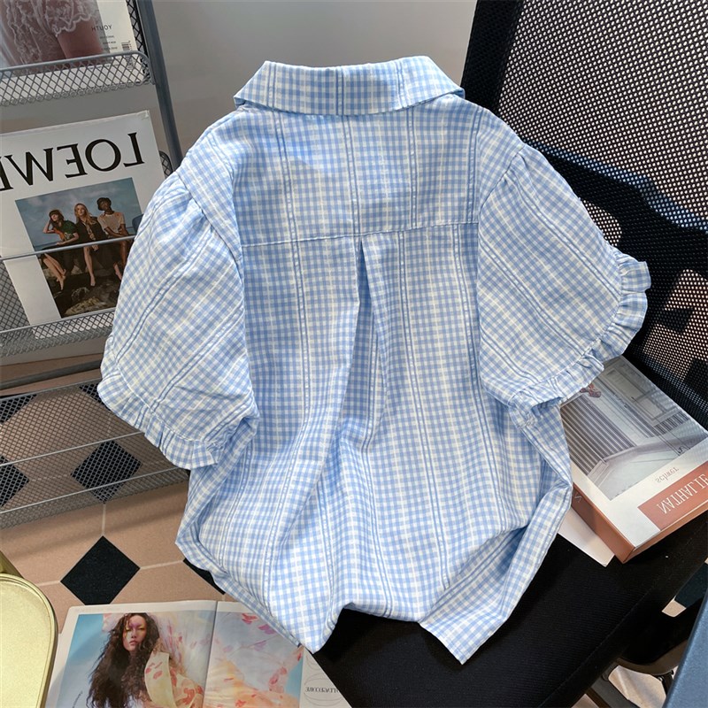 胖MM甜美木耳边格子短袖300斤衬衫2024法式设计感温柔大码上衣女