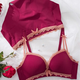 调整型文胸小胸聚拢平胸专用无钢圈防下垂加厚不空杯红色内衣套装