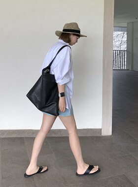 333sss 版型k巨好的白衬衫~兜型纸片人宽松长袖衬衣女2024年春夏