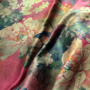 糯垂感皮子重缎 重磅缎皮子香云纱31姆100丝114门幅 林中花苑