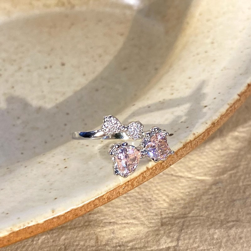 新品精致百搭高级感粉钻蝴蝶结戒指时尚轻奢简约小巧食指环2025年