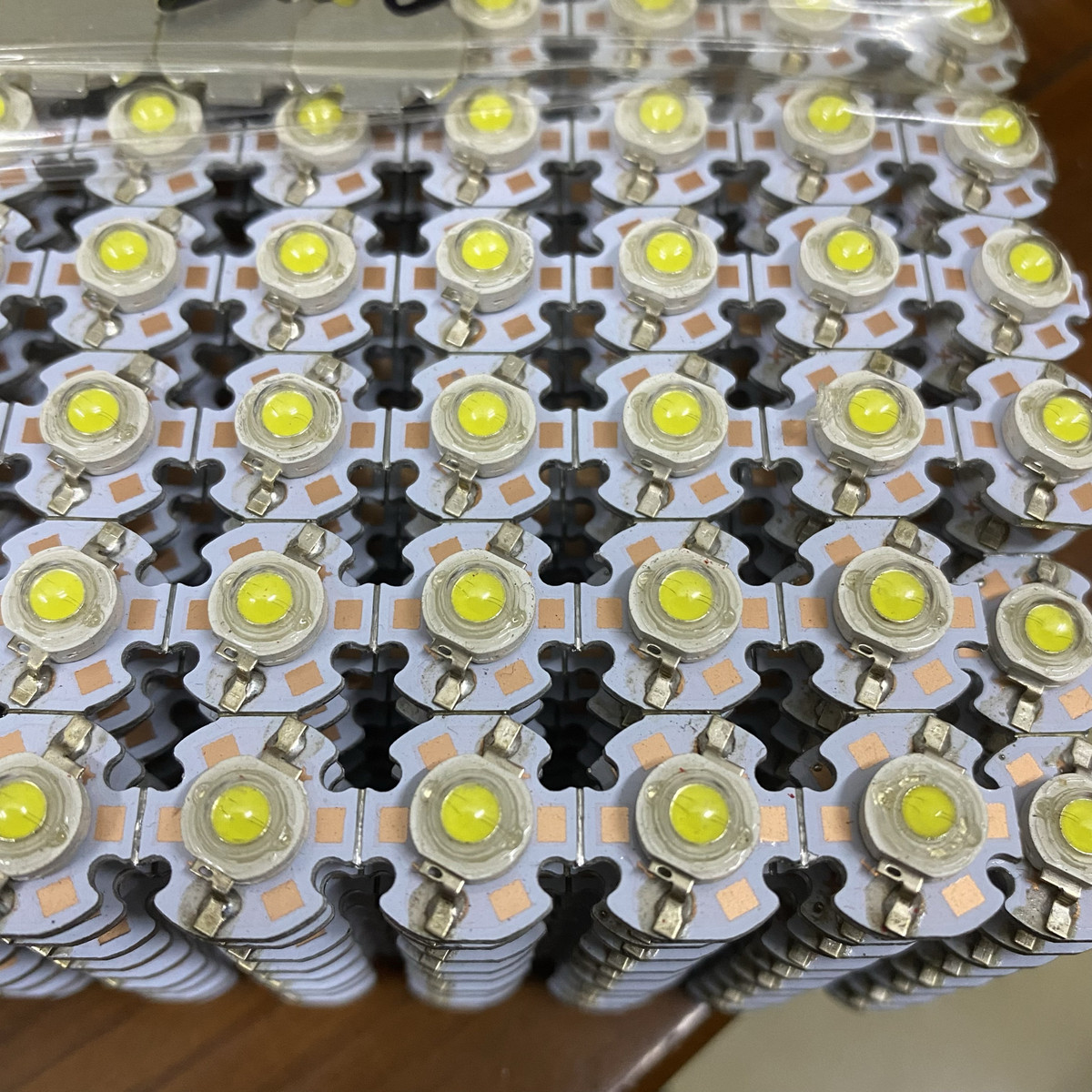 3W灯珠LED金丝灯珠带铝基板6000K手电筒diy光源发4个价