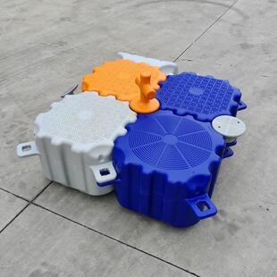 水上作业平台浮台浮桥板塑料浮箱码头浮筒船浮动码头防撞垫系船柱