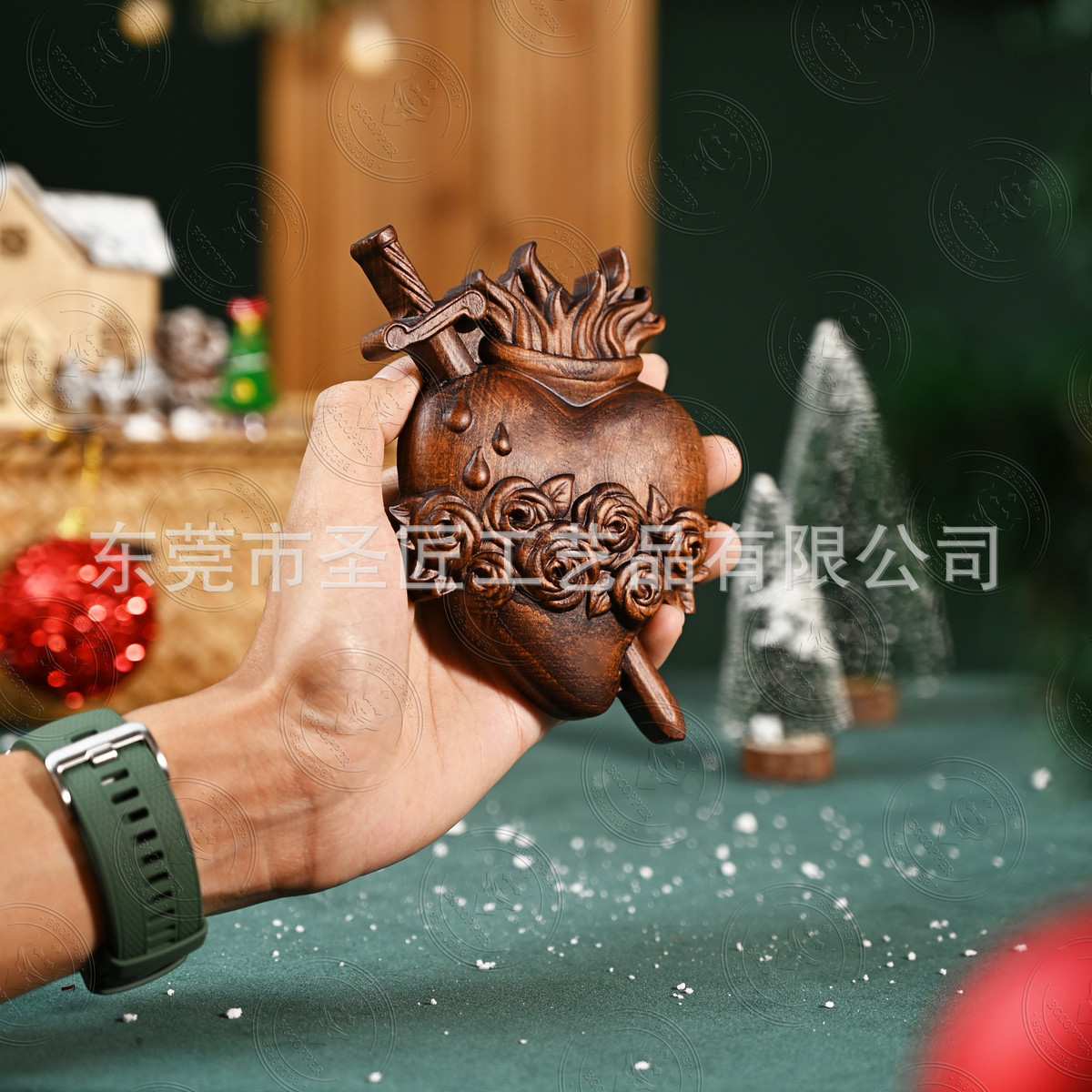 圣诞节实木雕刻浮雕玛丽亚无垢圣心摆件木制工艺品装饰挂件