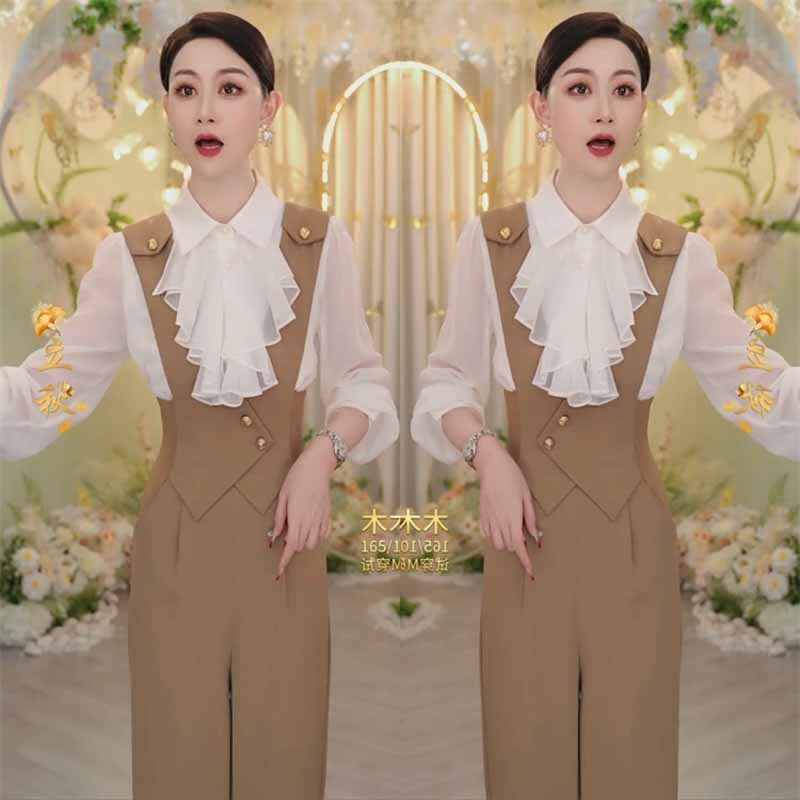 网红爆款时尚背带裤两件套女2024秋季新款气质荷叶边衬衫+背带裤