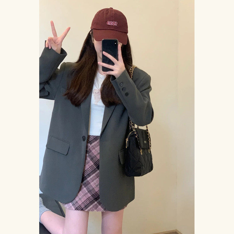 高级感灰色小个子女早春秋装韩版一粒扣宽松休闲