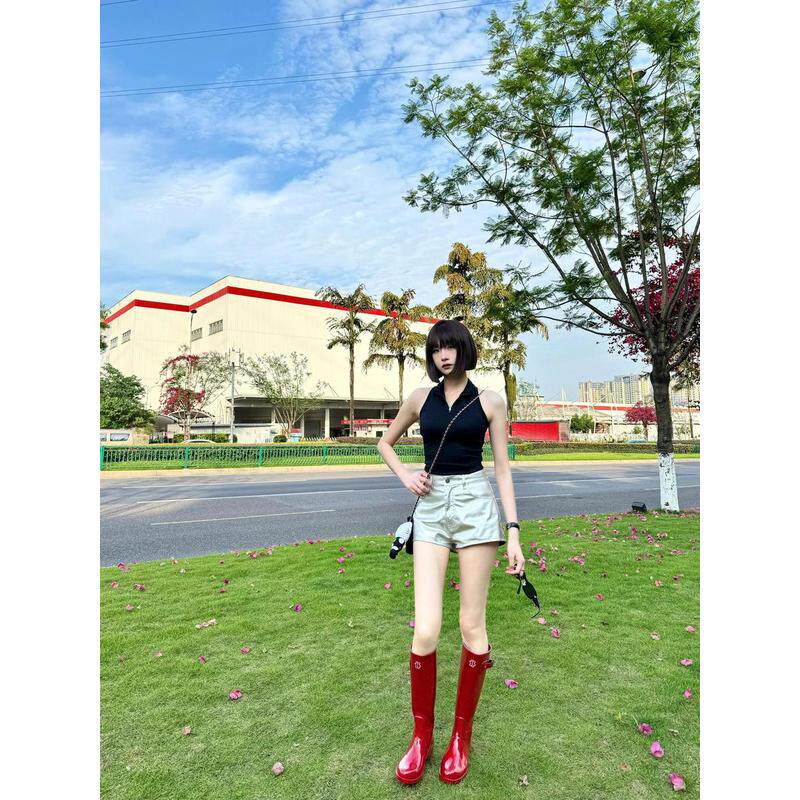 美式银色女2025春秋新款百搭小个子显瘦外穿pu皮裤