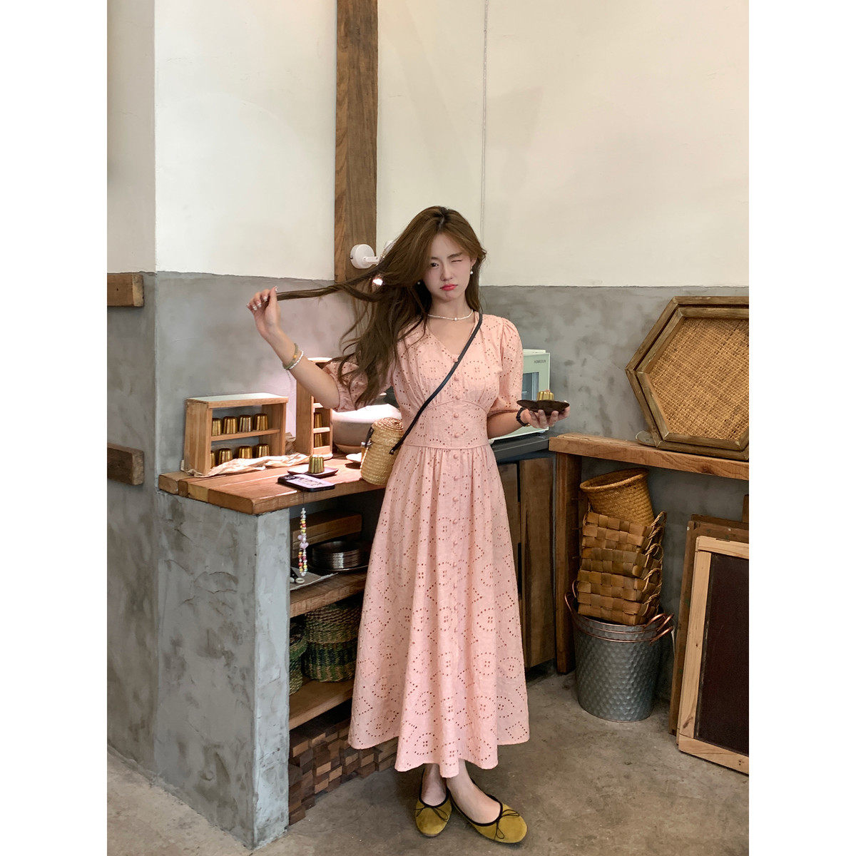 切糕夏季小个子法式重工镂空粉色女
