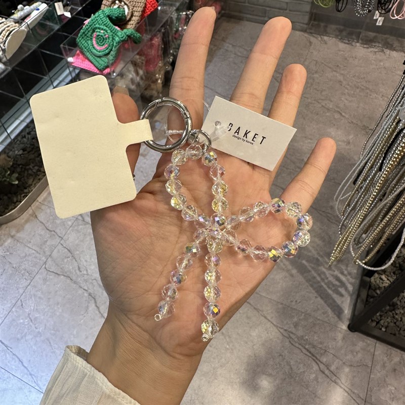 韩国东大门切面串珠蝴蝶结级感手链挂件