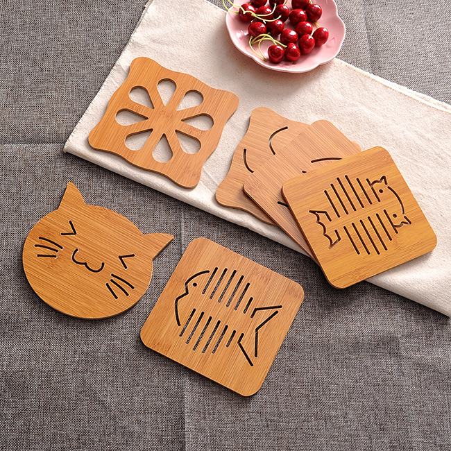 木质卡通隔热垫餐桌防滑杯耐高温