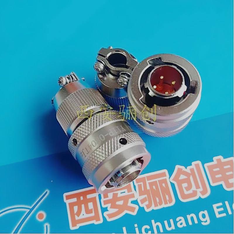 Y11P-0804TJ2/TK Y11P-0804ZK10/ZJ 圆形连接器4芯插头插座焊接式