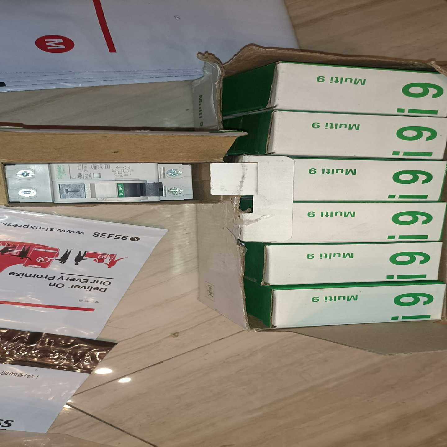 询价施耐德23015ID1P40A100mA电磁式漏电