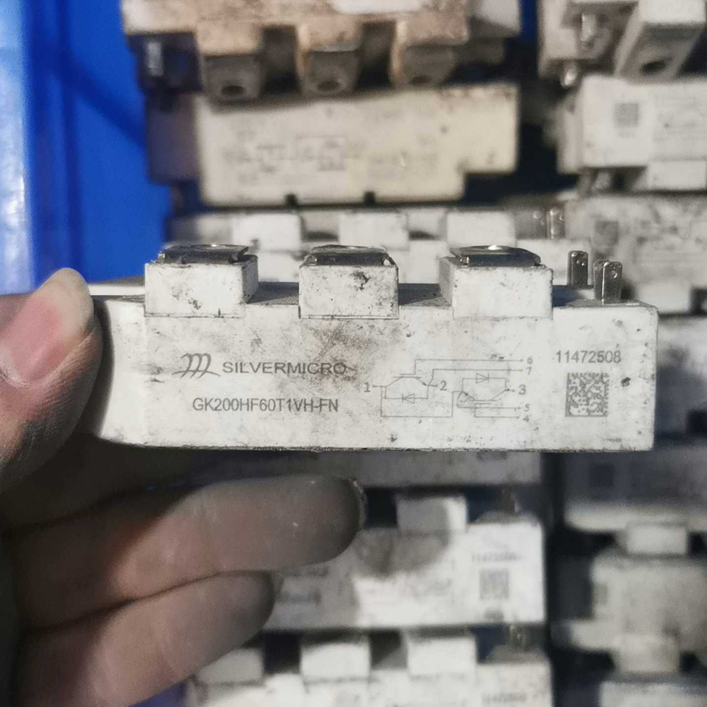 GK200HF60T1VH-FN  ~询价