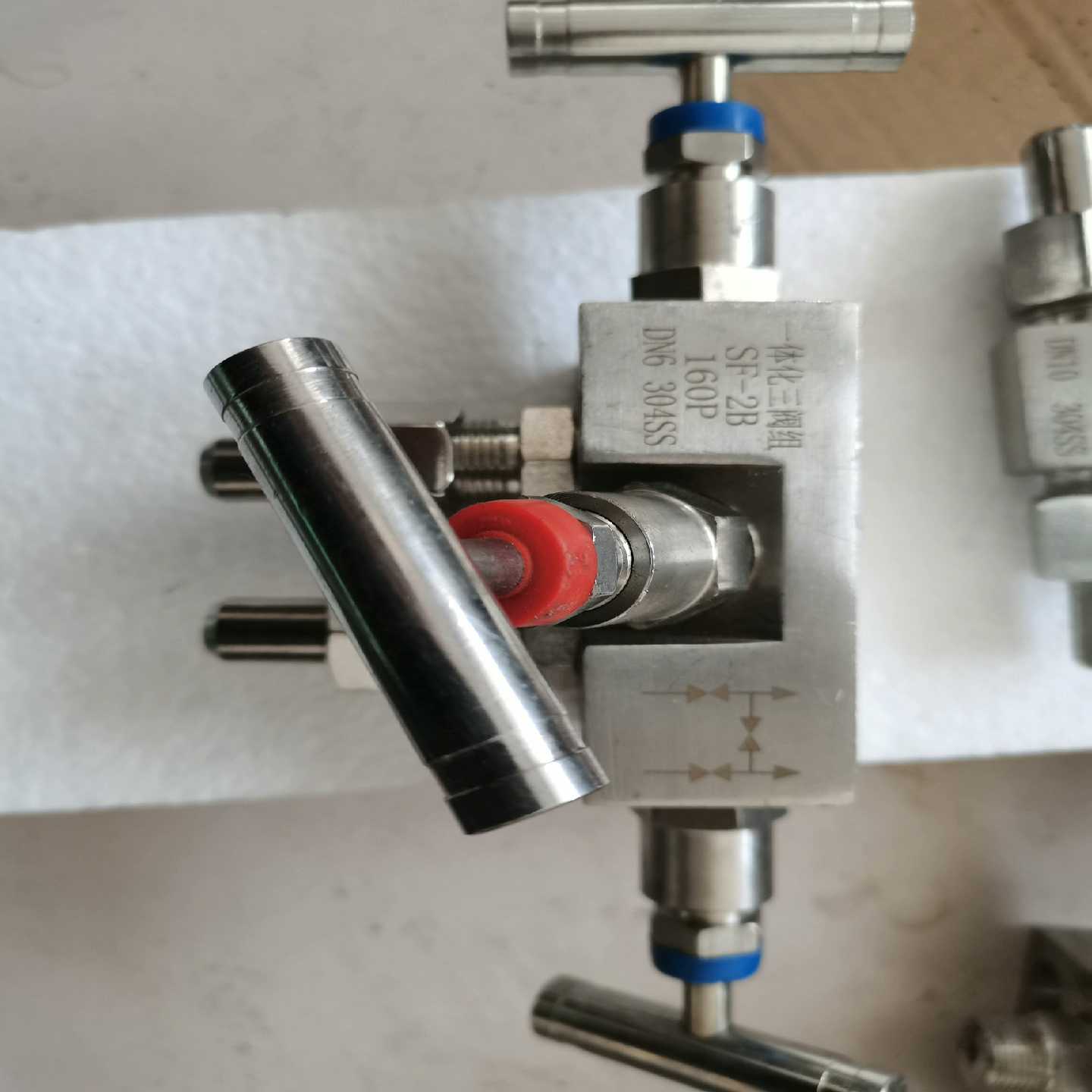 一体化三阀组SF-2B160PDN6304SS询价