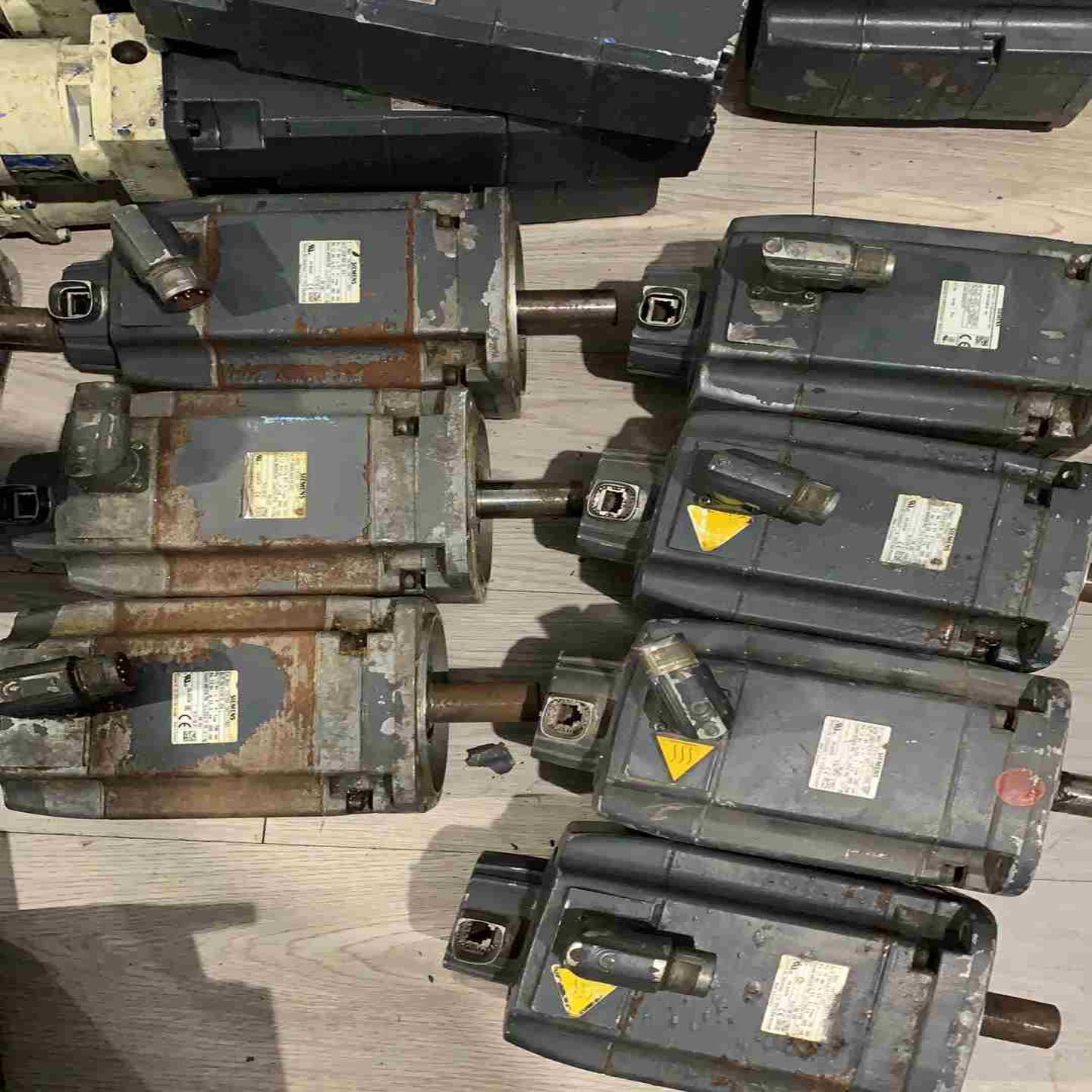 1FK7063-2AF71-1RG1 1FK7060-2AF~询价