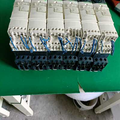 议价产品施耐德LUB12  LUCB05BL电机启动保护器 控制继电