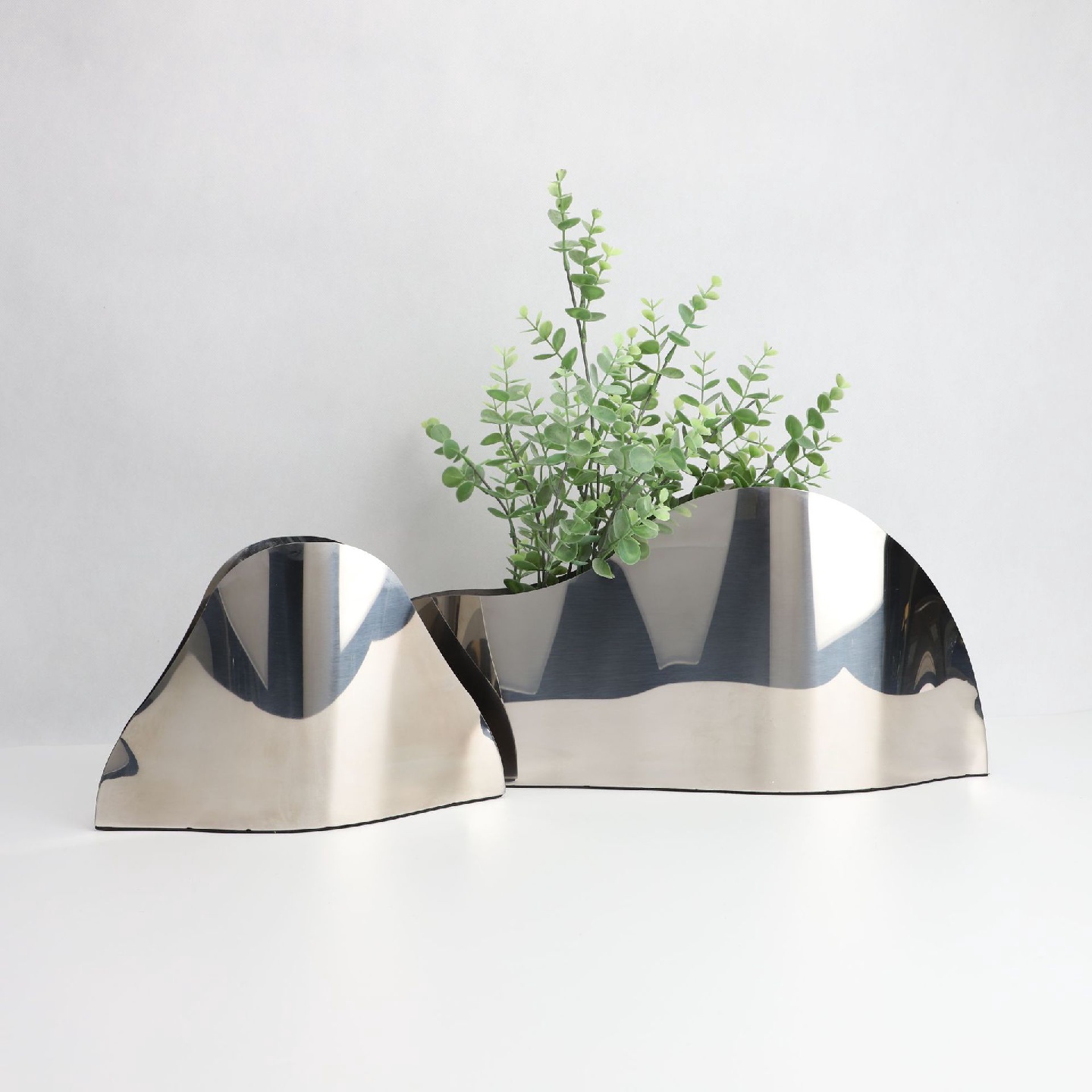 轻奢创意金属酒桶花瓶软装饰品客厅酒柜餐厅玄关家居桌面花器摆件