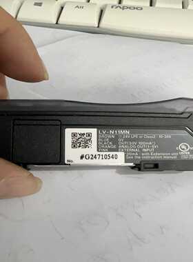 基恩士KEYENCELV-N11MN激光传感器，实物拍摄，--议价商品