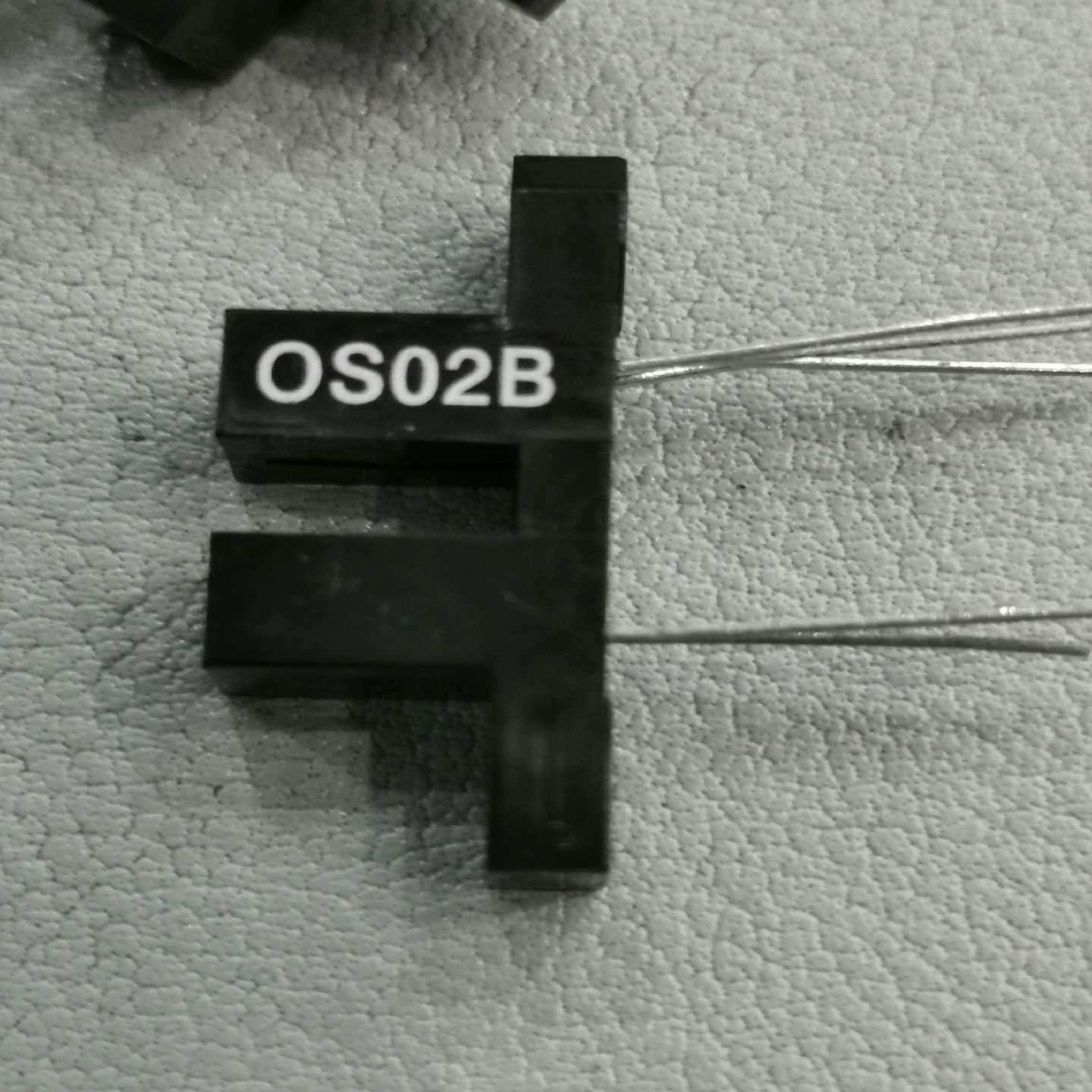 询价OS32B光电传感器39个