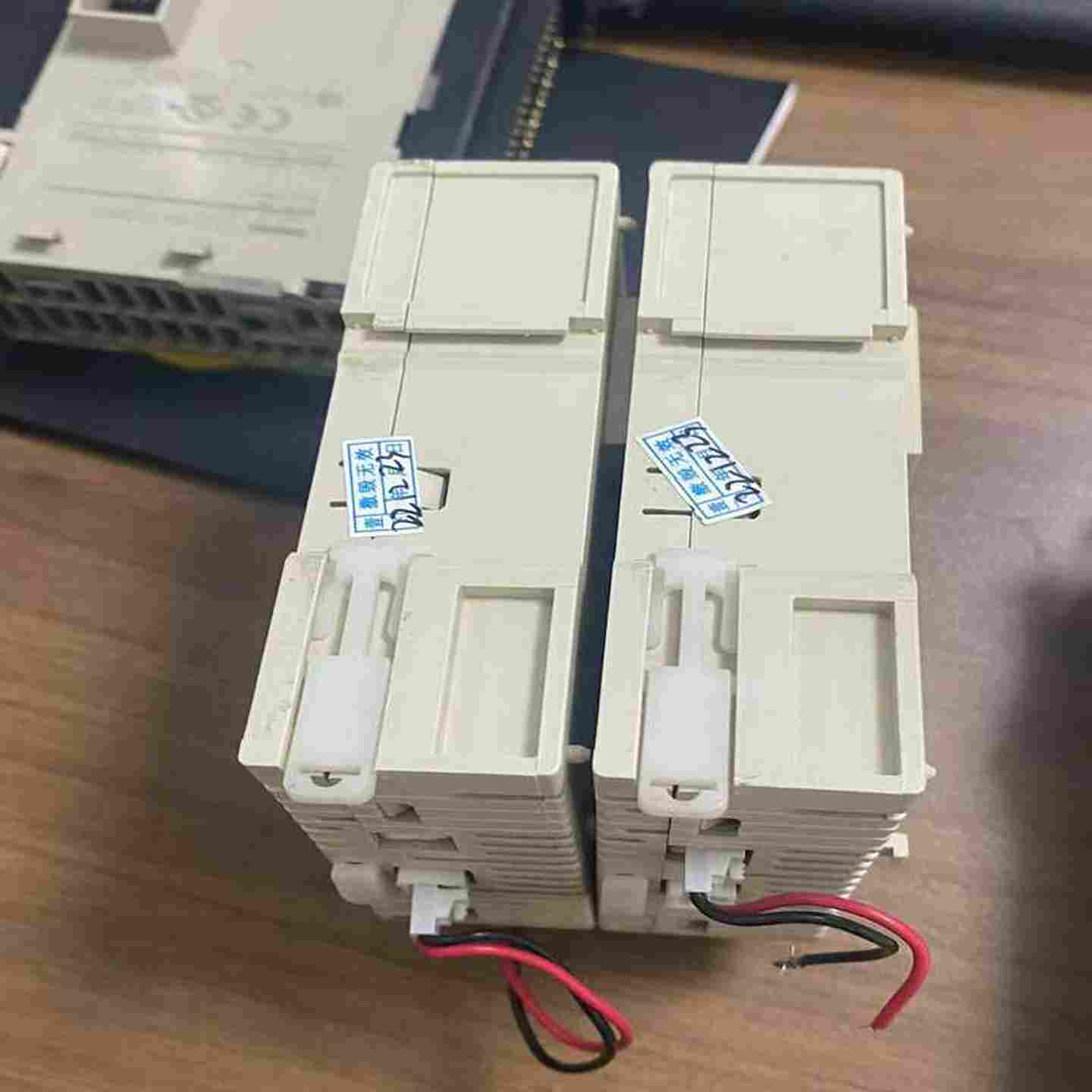 【议价】PLC模块FX2NC-32EX2个9新
