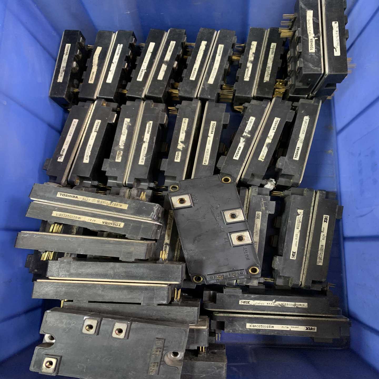 MIG600J2CMB1W MIG300J2CSB1W MI~询价