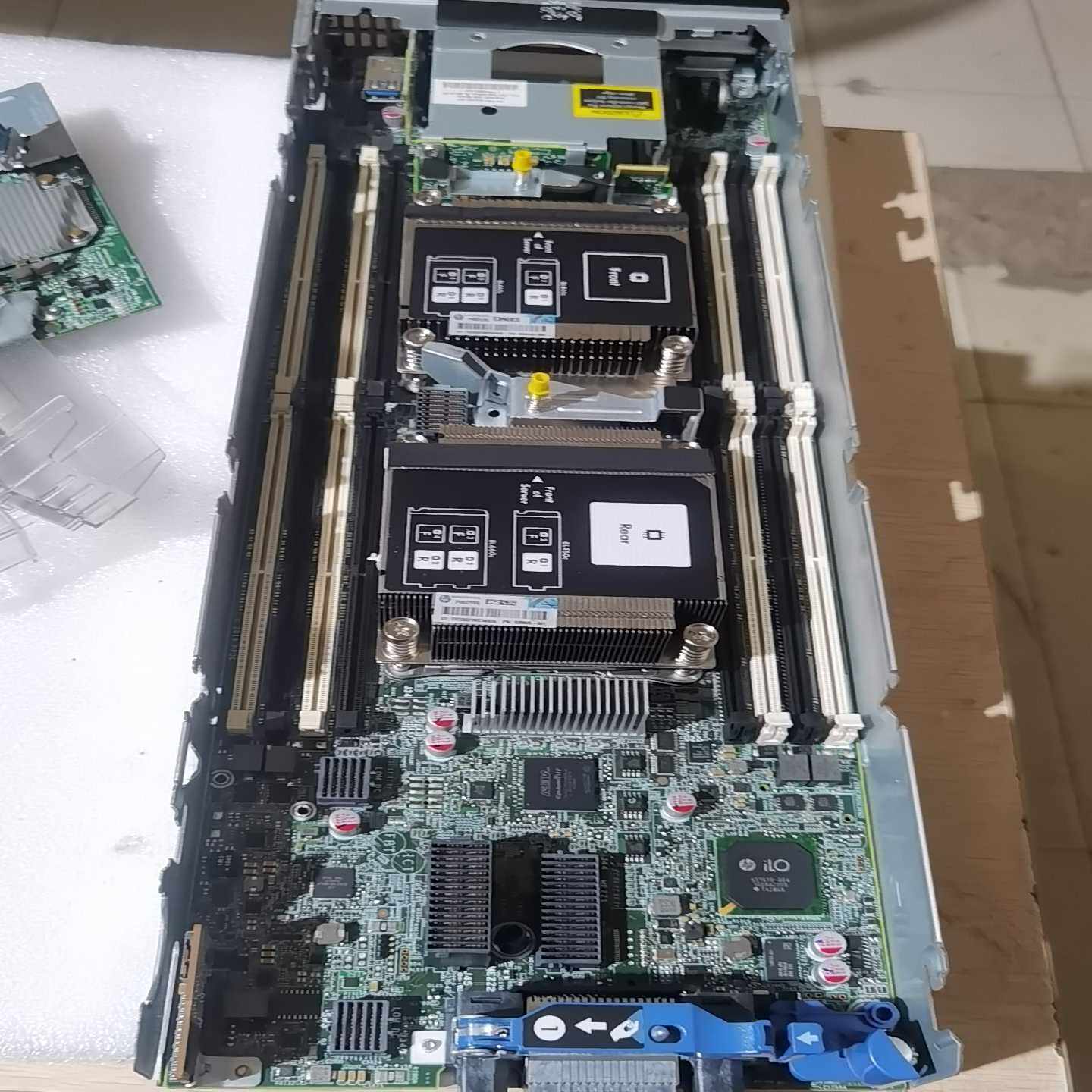 HP BL460C G9 准系统 740039-003 8