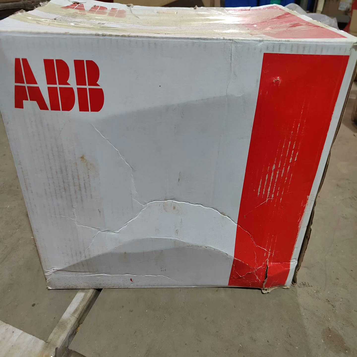 ABB软启动，一个PSTX85-600-70，~询价