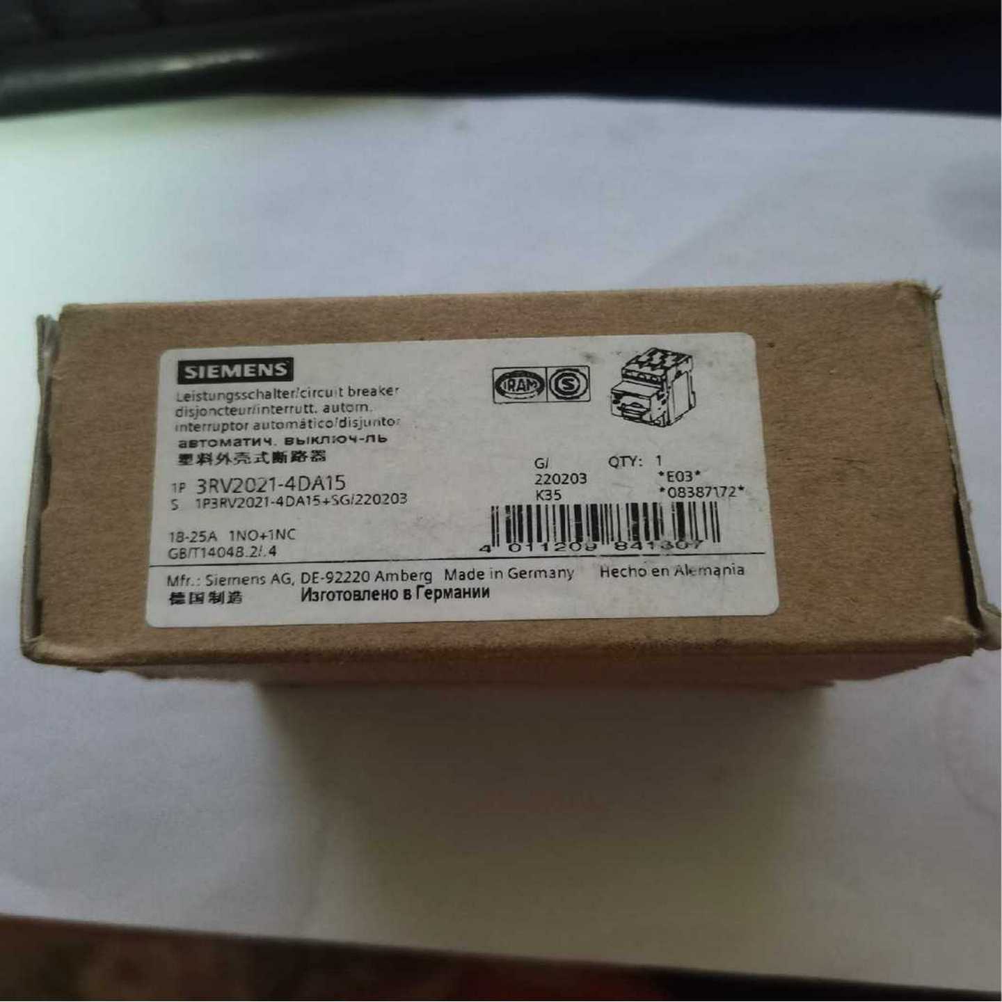 3RT2023-1KBB40进口接触器4KWDC24V3RT2023-2BB40