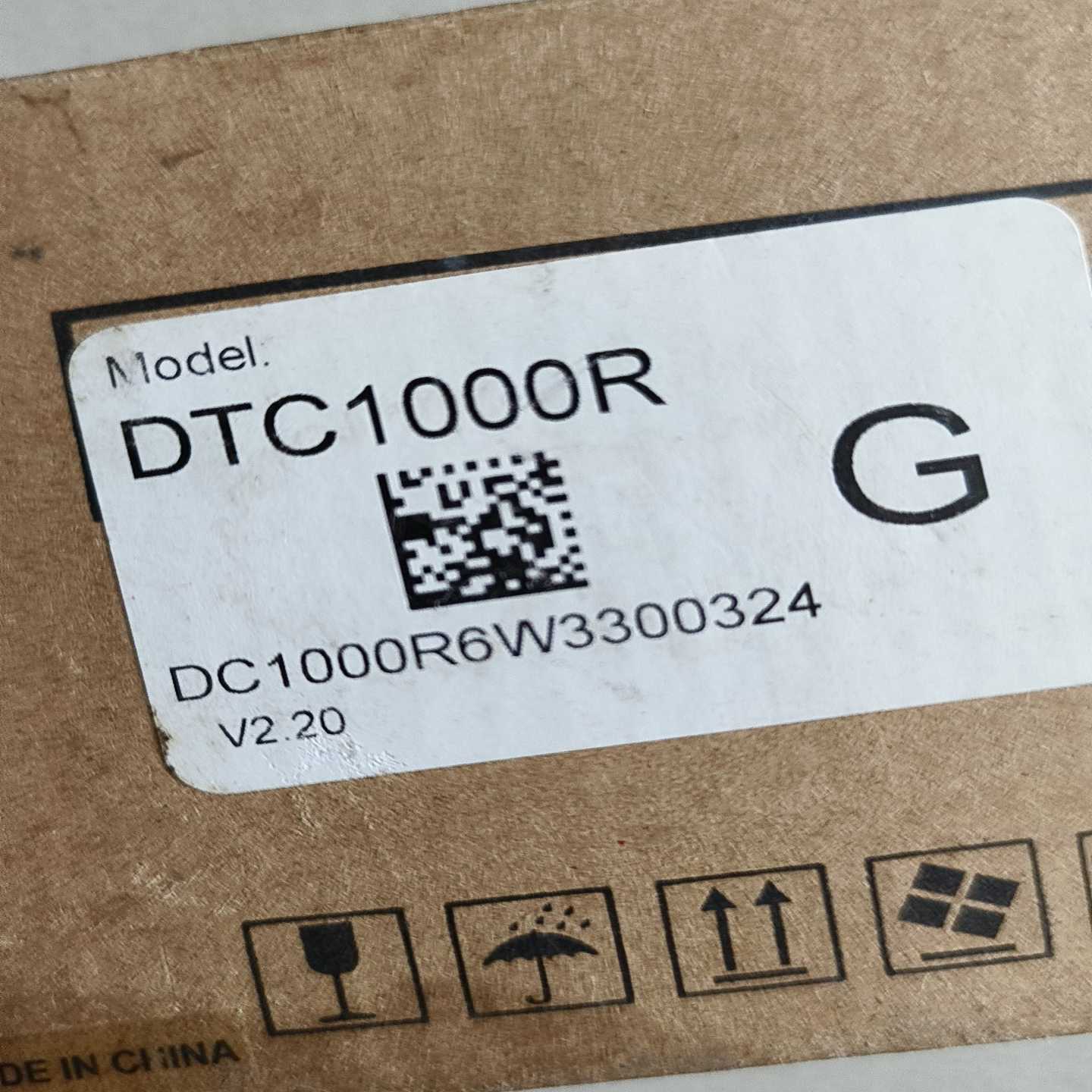 (询价)台达温度模块DTC1000R，仅拆封，