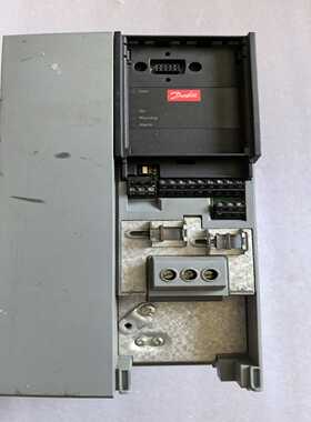 FC-111P15KT4P20  丹佛斯变频器 15KW 3（宝染商铺）